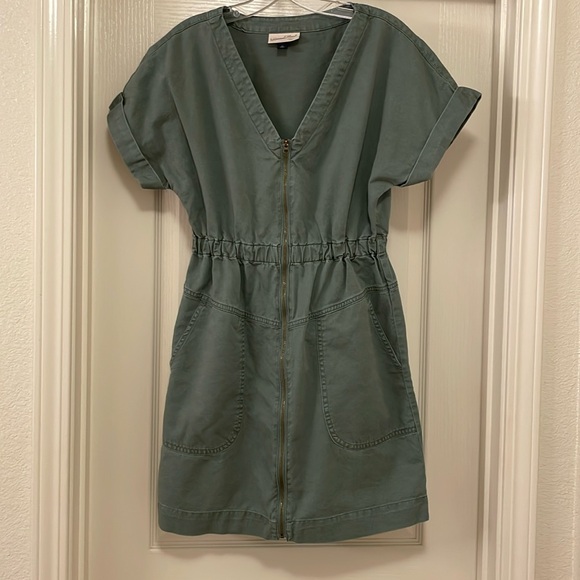 Universal Thread Army Green Dress Size XS - Picture 1 of 7